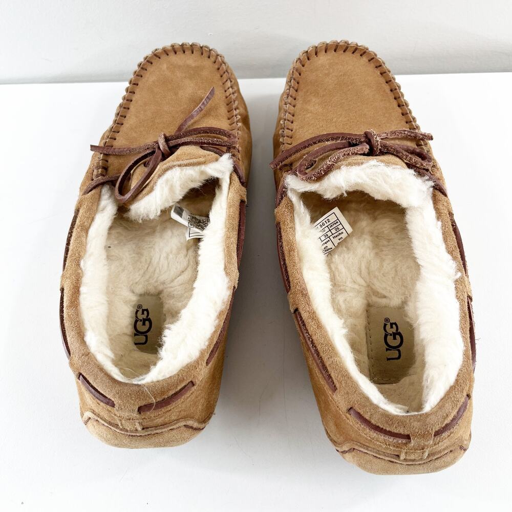 UGG Dakota Moccasin Slipper Shearling Lined Chest… - image 6